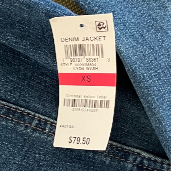NWT Charter Club Denim Jacket Jean Jacket Classic Denim XS - Picture 4 of 5